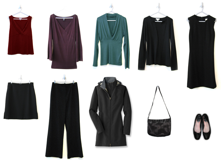 Miss Minimalist's 10 Item Wardrobe