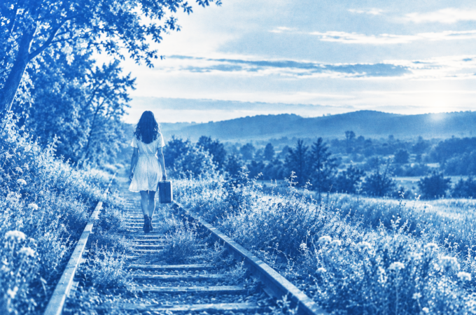 Minimalist Philosophy: To Walk Away, Empty-Handed
