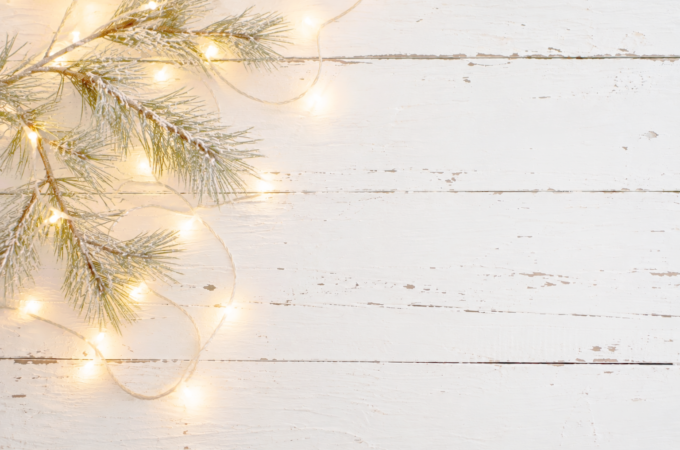 Minimalist Holiday Decor